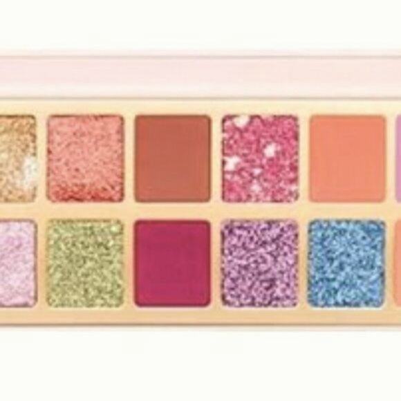 Too Faced Pinker Times Ahead Eyeshadow Palette Limited Edition - Picture 4 of 7